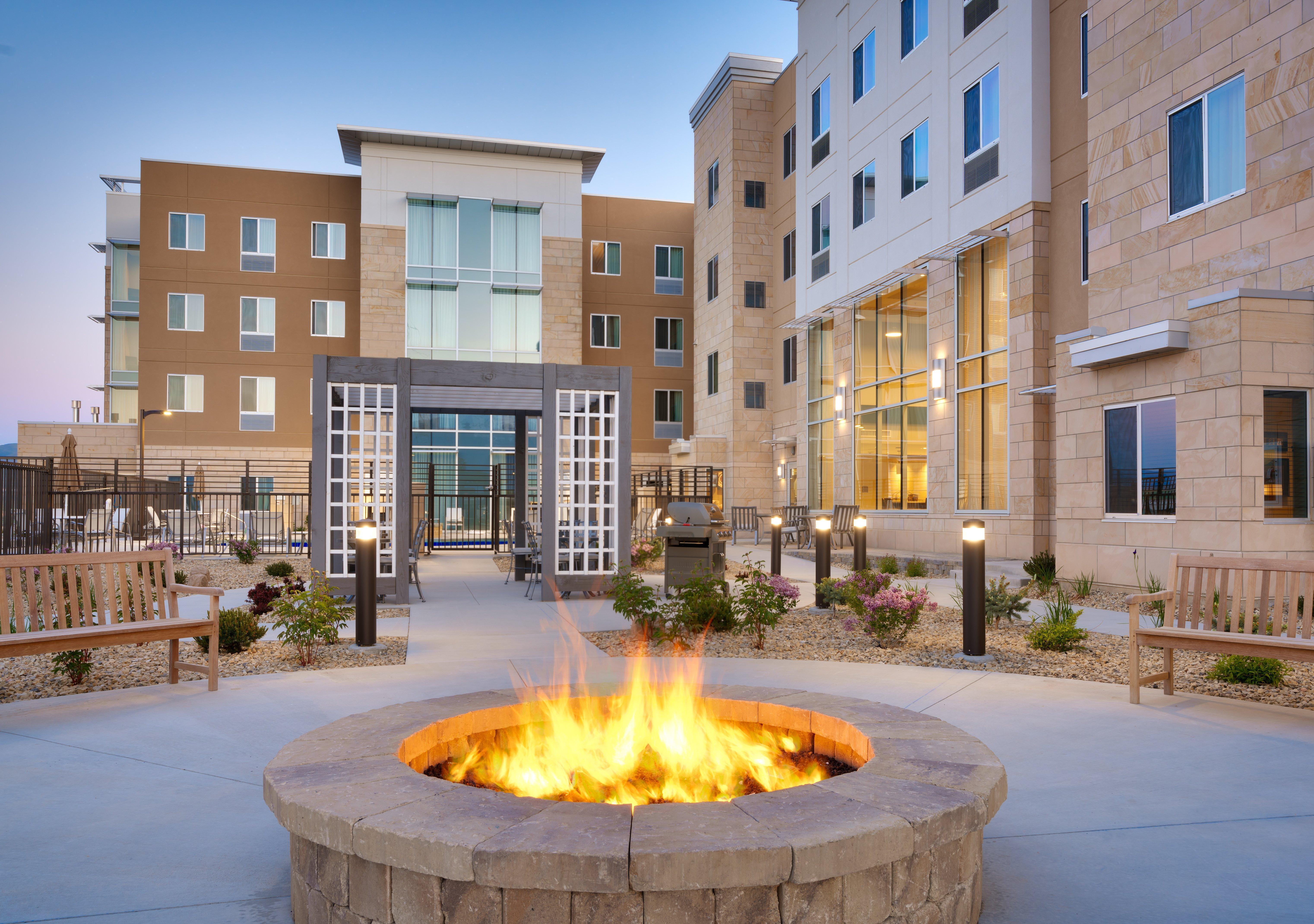 Staybridge Suites - Lehi - Traverse Ridge Center By Ihg Bagian luar foto